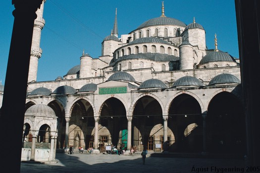 Inside the court of the Blue Mosque in Istanbul